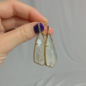 KENDRA SCOTT IRIDESCENT CRYSTAL EARRINGS